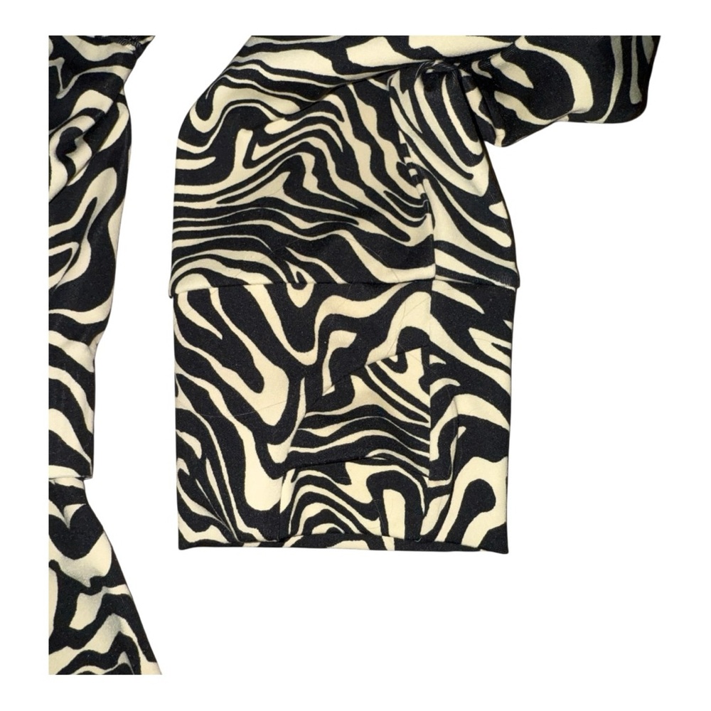 Fabletics XL Marbled Zebra Trinity Performance Activewear Zip Jacket w/ Pockets - Picture 6 of 16
